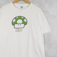 画像1: 2004 Nintendo スーパーマリオ "1UPキノコ" ゲームキャラクタープリントTシャツ L (1)