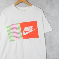 画像1: 90's NIKE 銀タグ USA製 "The Athlete's Foot" ロゴプリントTシャツ M (1)