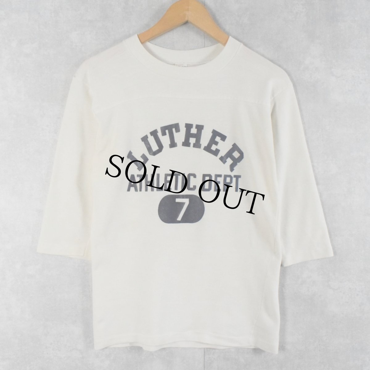 画像1: 80's Collegiate Pacific USA製 "LUTHER ATHLETIC DEPT" フットボールTシャツ S (1)