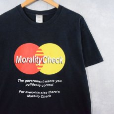 画像1: "Morality Check" パロディプリントTシャツ L (1)