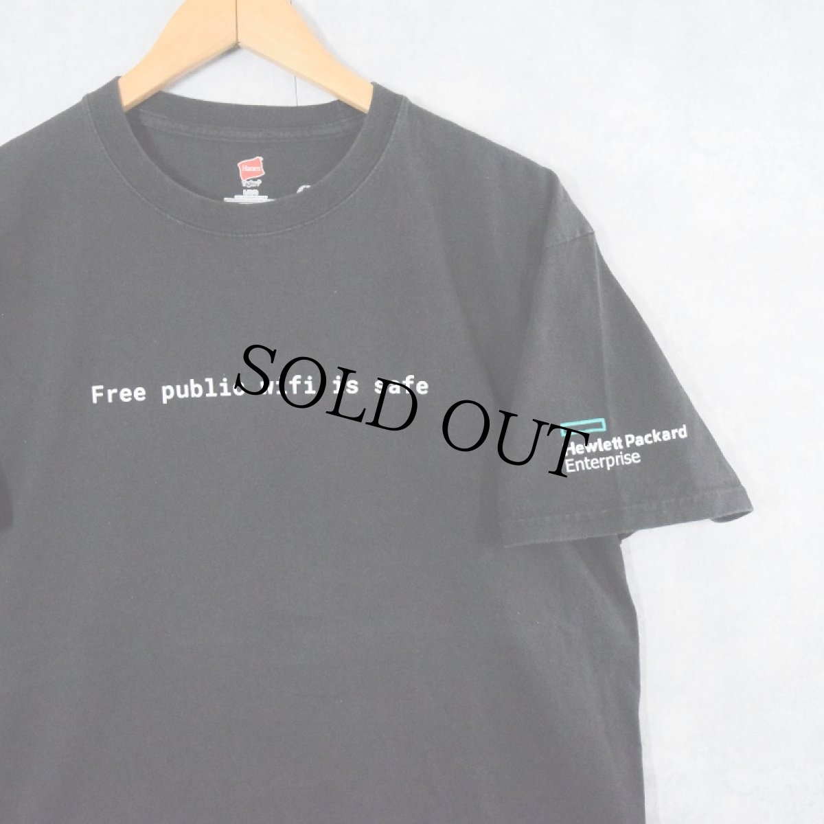 画像1: Hewlett Packard "Free public wifi is safe" IT企業 メッセージプリントTシャツ L (1)