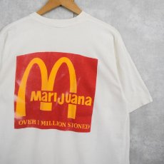 画像1: "Marijuana" 企業パロディ ガンジャプリントTシャツ (1)