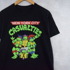 画像1: THE CASUALTIES "Teenage Mutant Ninja Turtles" キャラクターパロディ ハードコアパンクバンドTシャツ BLACK  (1)