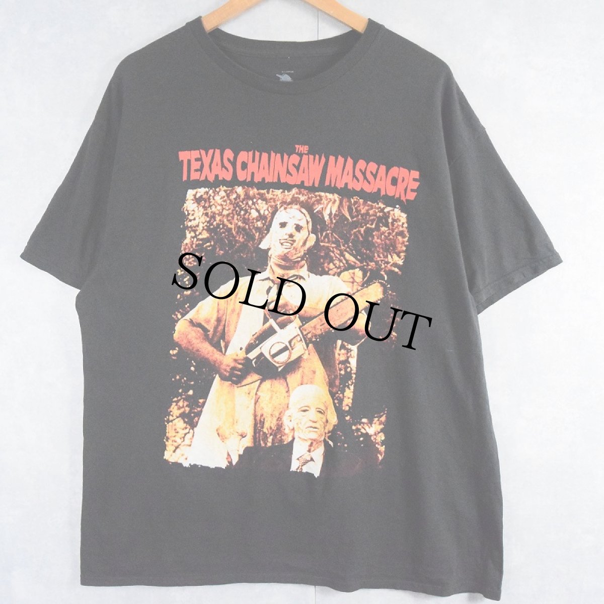 画像1: The Texas Chainsaw Massacre ホラー映画プリントTシャツ XL (1)