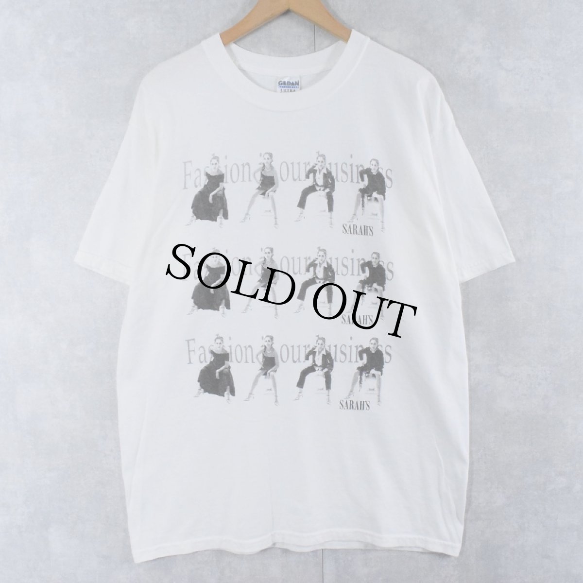 画像1: "Fashion is our business" フォトプリントTシャツ L (1)