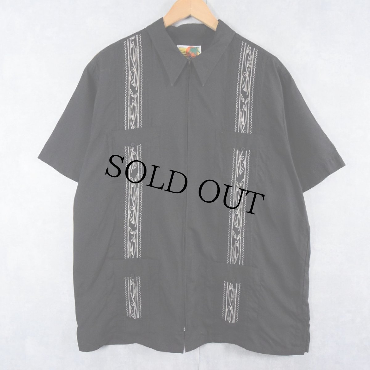 画像1: GUAYABERA フルジップ 刺繍デザイン キューバシャツ BLACK (1)