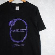 画像1: 90's PLANET NEWS by Allen Ginsberg 詩人追悼プリントTシャツ BLACK L (1)