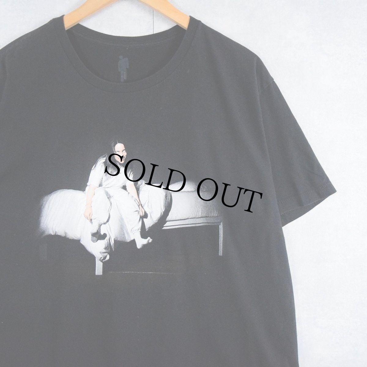 画像1: Billie Eilish "When We All Fall Asleep, Where Do We Go?" ミュージシャンフォトプリントTシャツ BLACK XL (1)