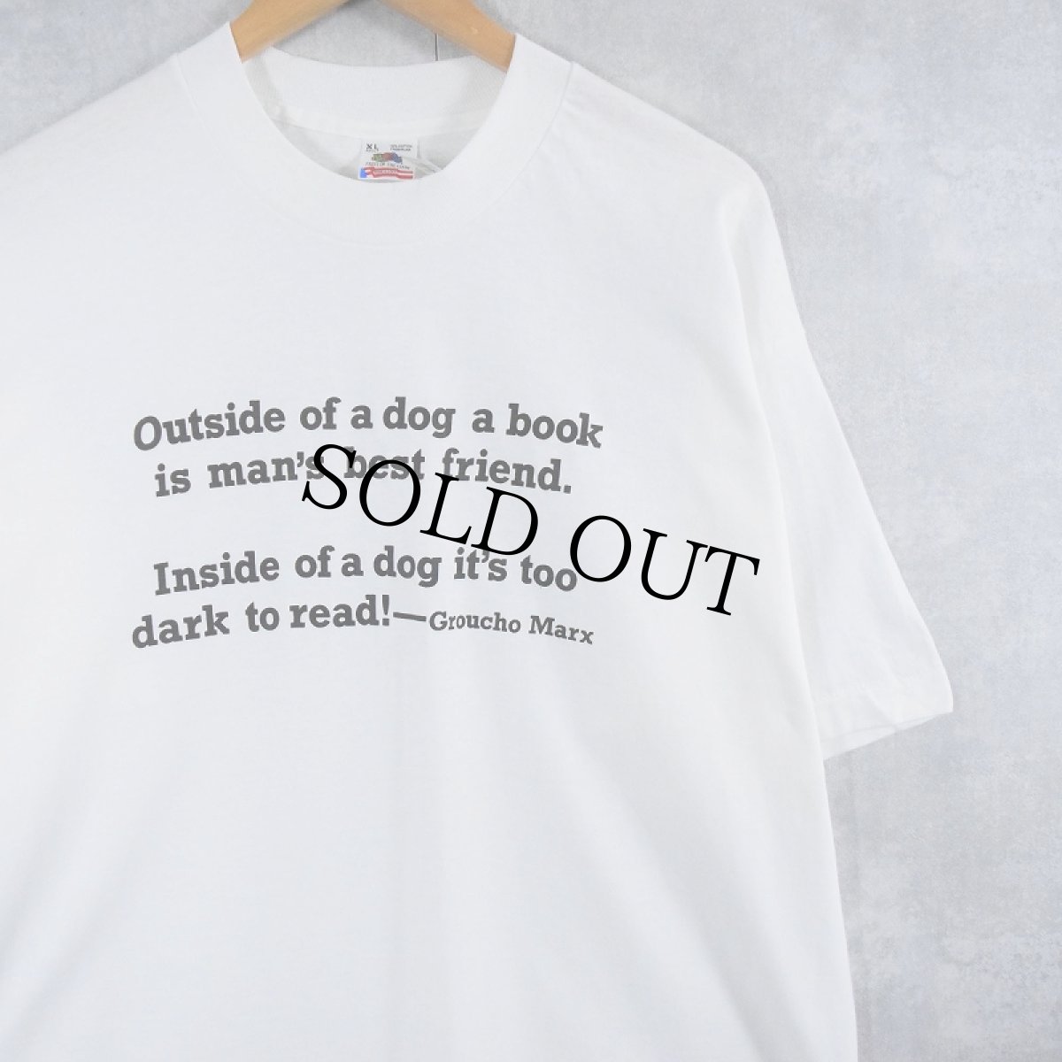 画像1: 90's Groucho Marx USA製 "Outside of a dog..." 名言プリントTシャツ XL (1)