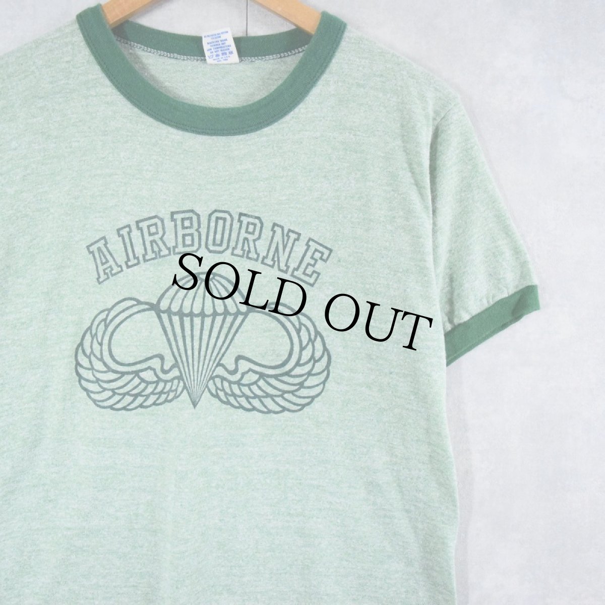 画像1: 80's USA製 "AIRBORNE" プリントリンガーTシャツ L (1)