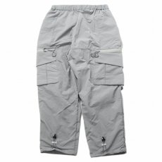 画像2: COMFY OUTDOOR GARMENT "CARGO PANTS" ICE GRAY【L】 (2)