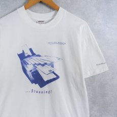 画像1: 90's USA製 "...Stunning!" イラストプリントTシャツ L (1)