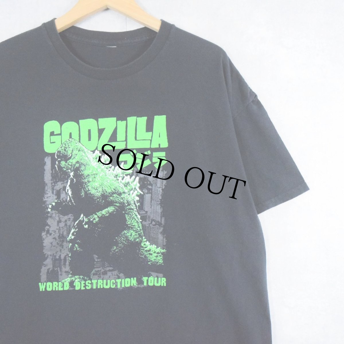 画像1: GODZILLA "WORLD DESTRUCTION TOUR" キャラクタープリントTシャツ (1)