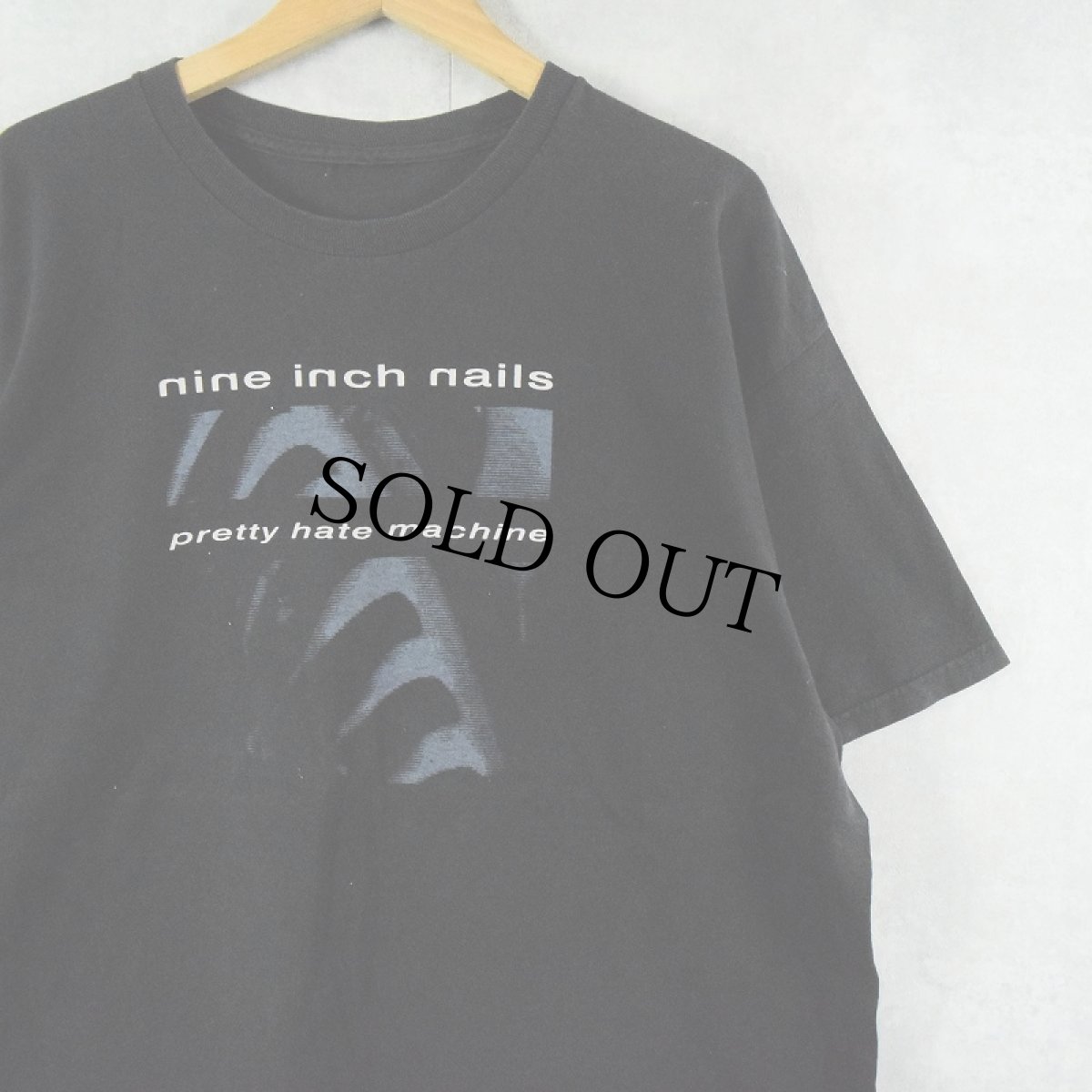 画像1: NINE INCH NAILS "pretty hate machine" ロックバンド プリントTシャツ BLACK (1)