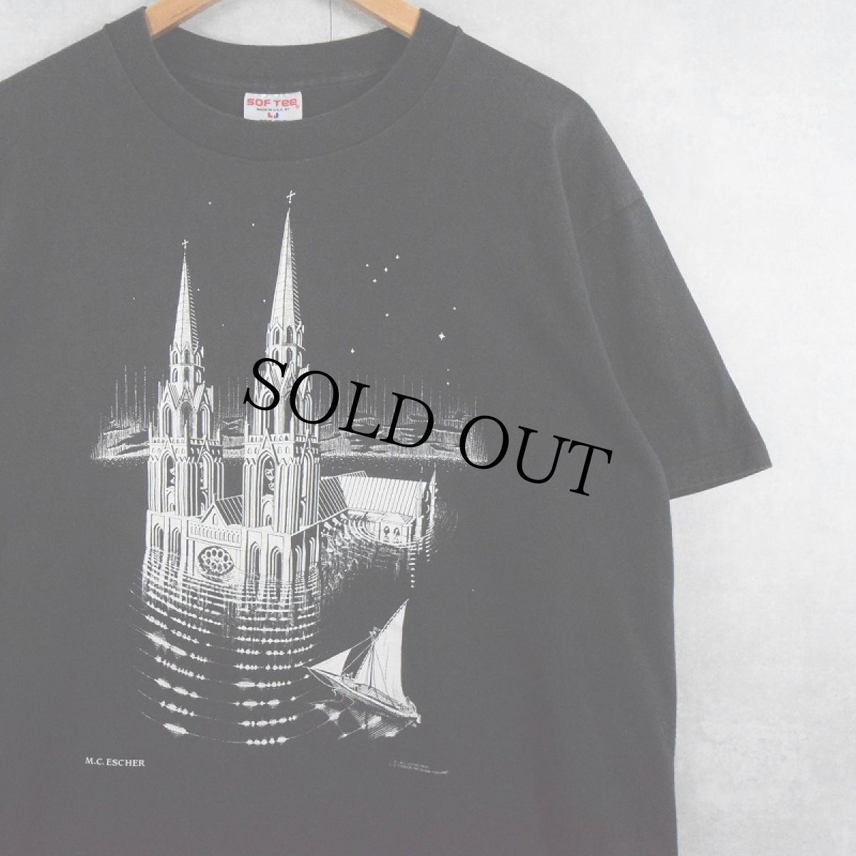 画像1: 90's M.C.Escher "The Downed Cathedral(1928)" アートプリントTシャツ BLACK XL (1)