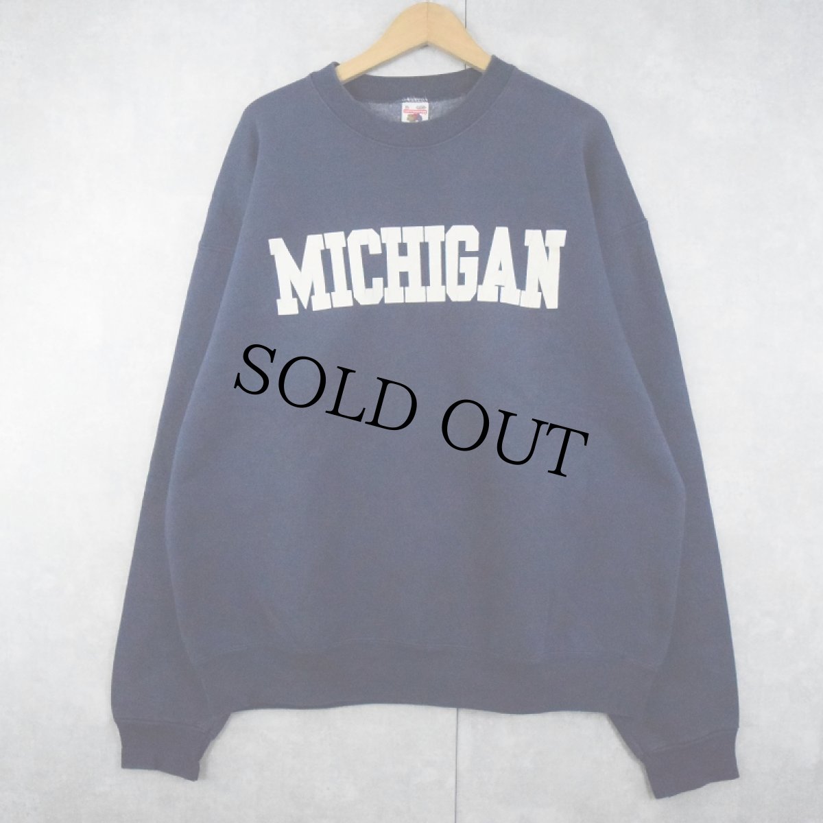 画像1: 90's FRUIT OF THE LOOM SUPER COTTON USA製 "MICHIGAN" プリントスウェット NAVY  (1)