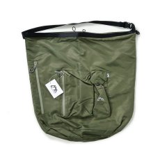 画像1: COMFY OUTDOOR GARMENT "ROLL BAG" KHAKI 【ONE】 (1)